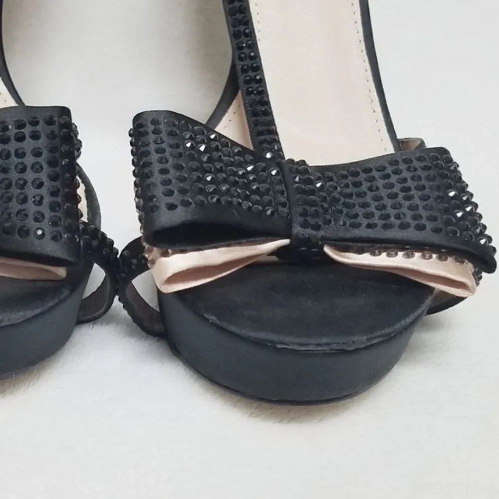STEVE Madden Holly T-Strap Platform Stiletto Heels